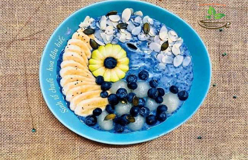 hoa đậu biếc làm bánh