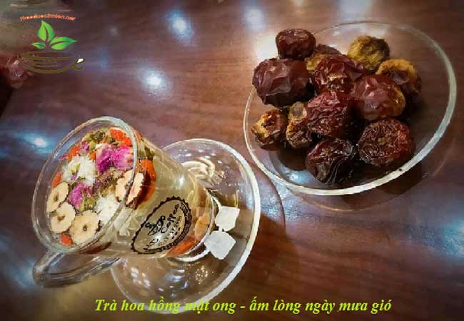 Trà hoa hồng mật ong