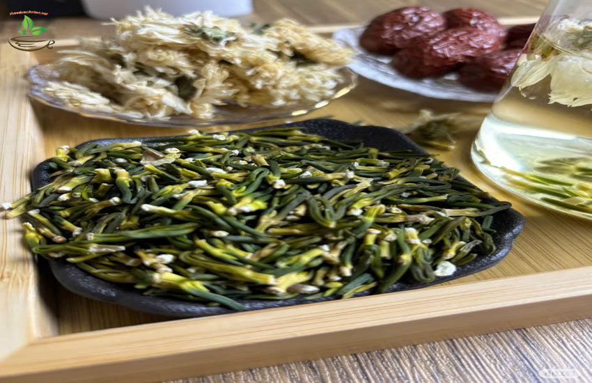 uống trà tm sen giảm béo