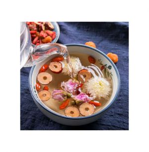 7 công dụng của trà hoa cúc khô đối với sức khỏe và sắc đẹp